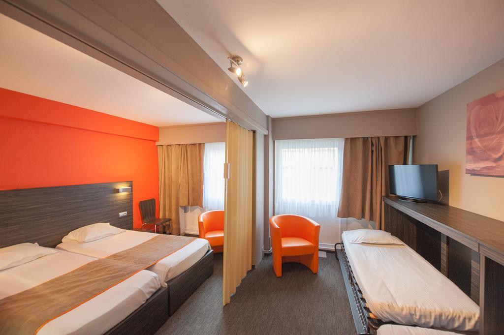 Ostend Hotel Exterior foto